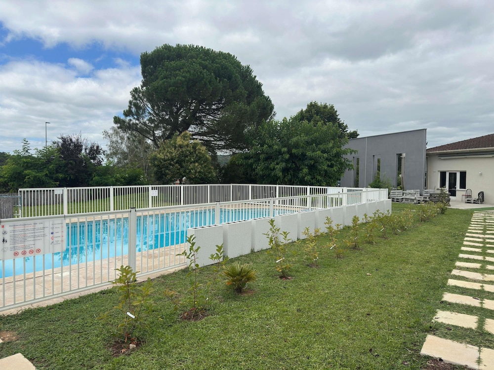 Ibis Cahors 45/50