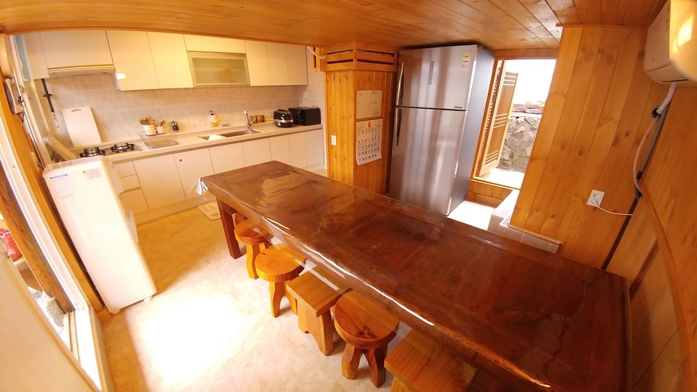 So Hyeon Dang Hanok Guesthouse 39/67