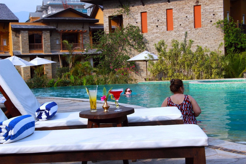 Temple Tree Resort And Spa 40/72