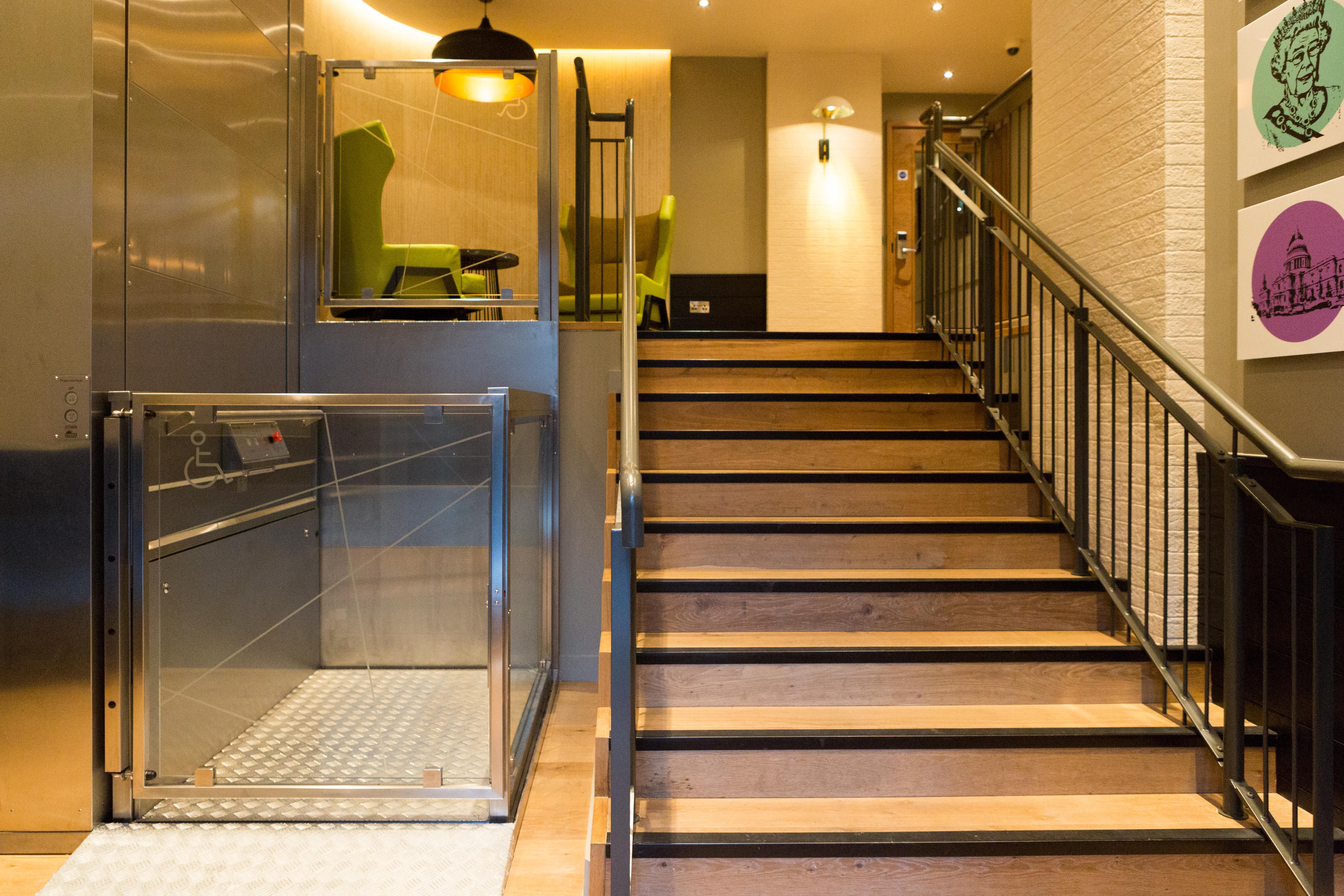 Hub by Premier Inn London Westminster, St James's Park 23/40