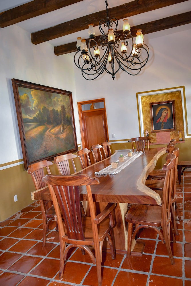 Hotel Hacienda San Isidro 36/50