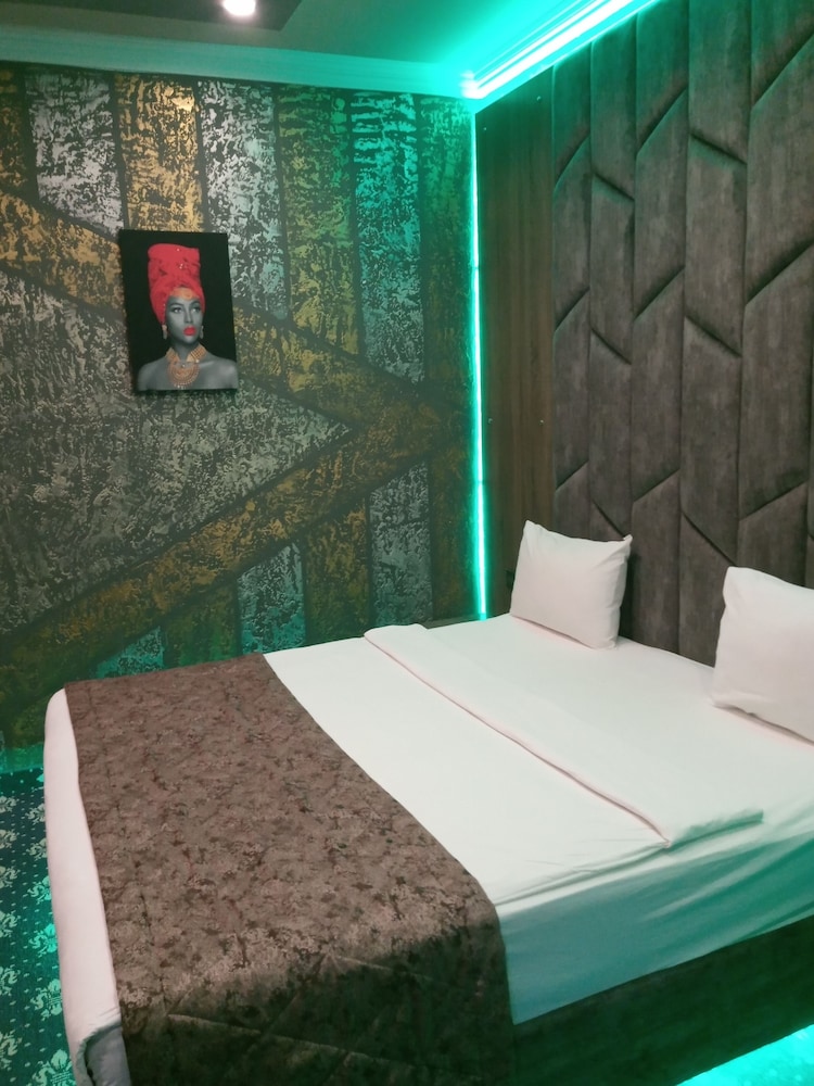 Anatolia Hotel 10/50