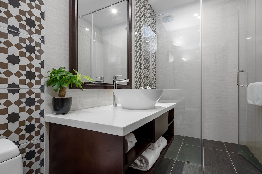 1 BEDROOM, FAMILY, STUDIO, CITY VIEW