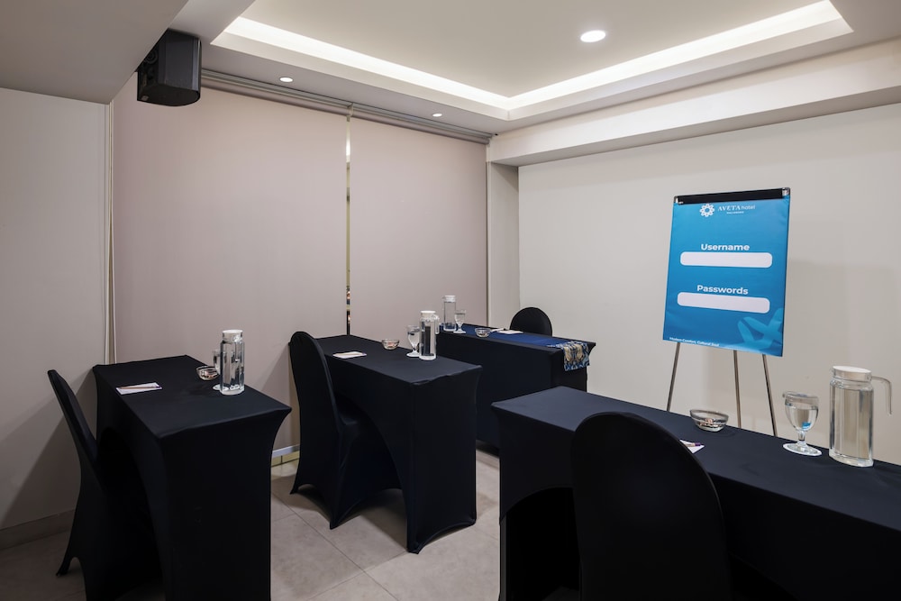 Aveta Hotel Malioboro 50/62