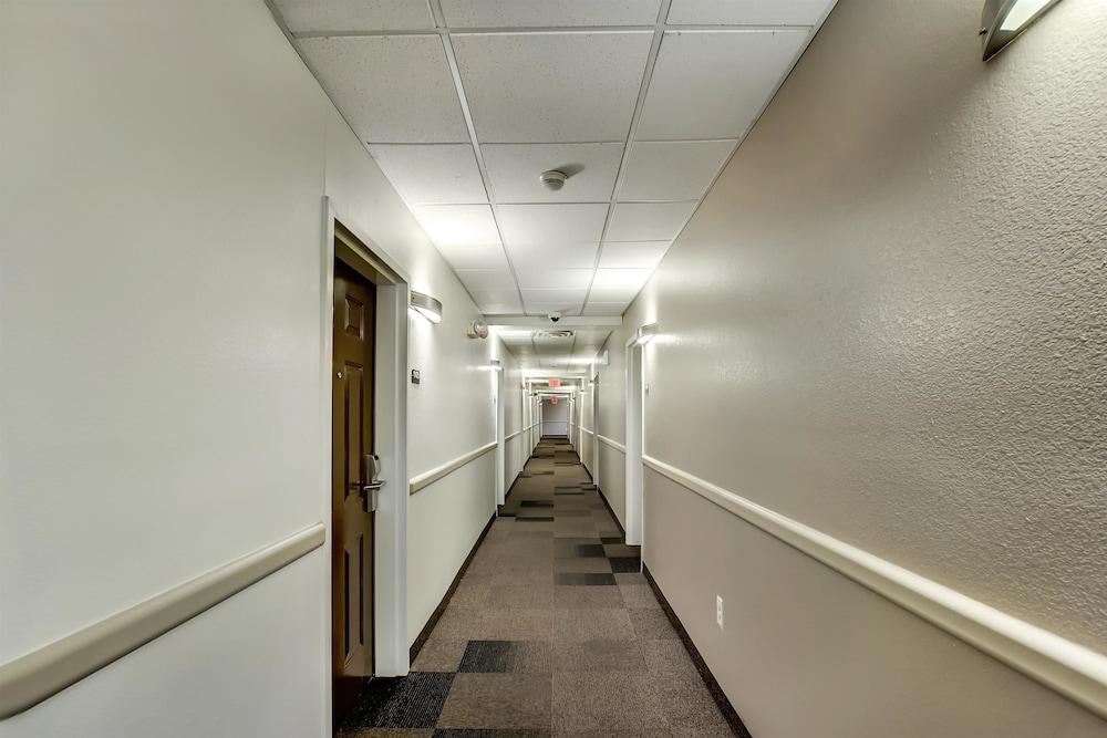 Studio6 East Brunswick, NJ - NYC Area 23/41