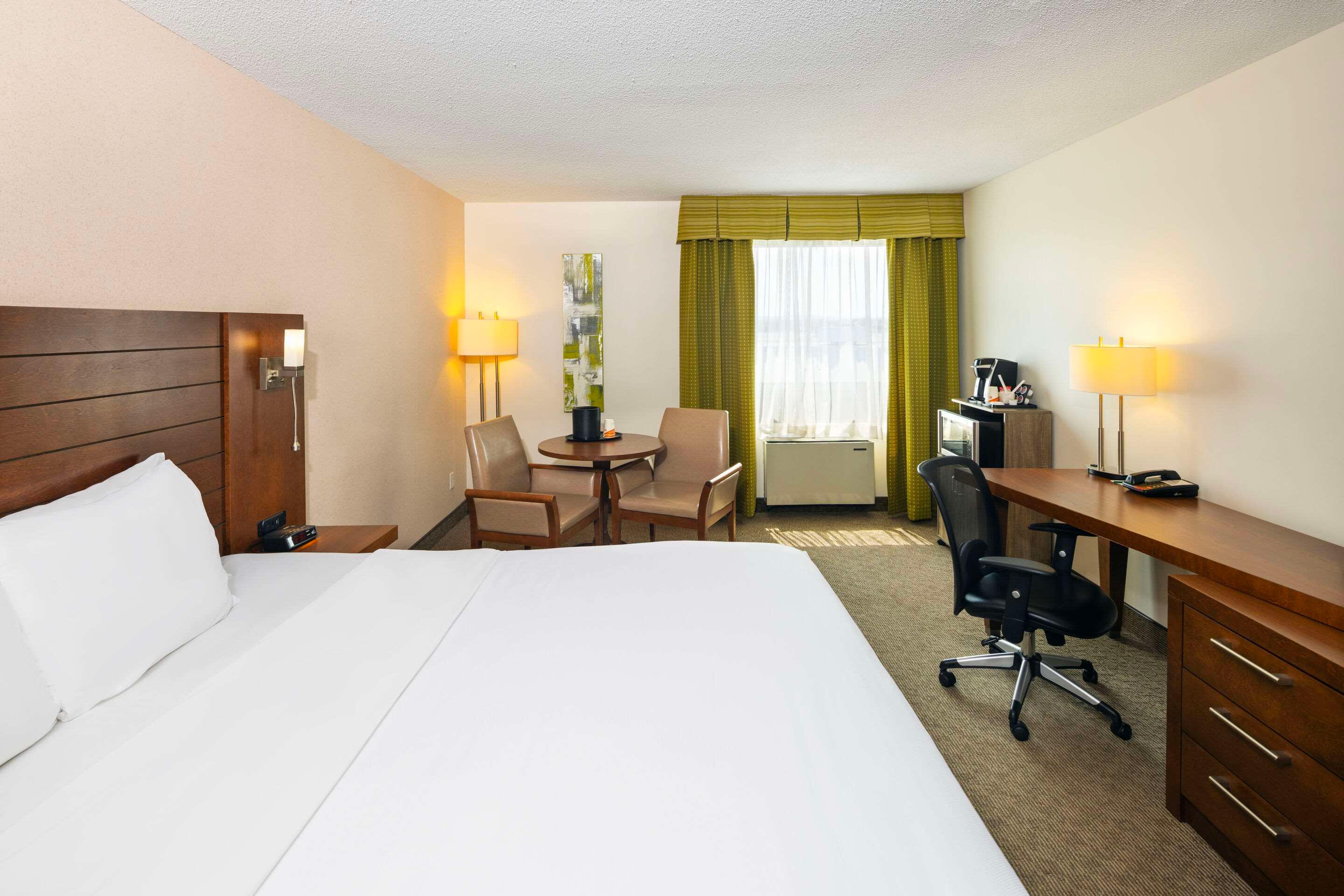Upgrade, Business, King Bed