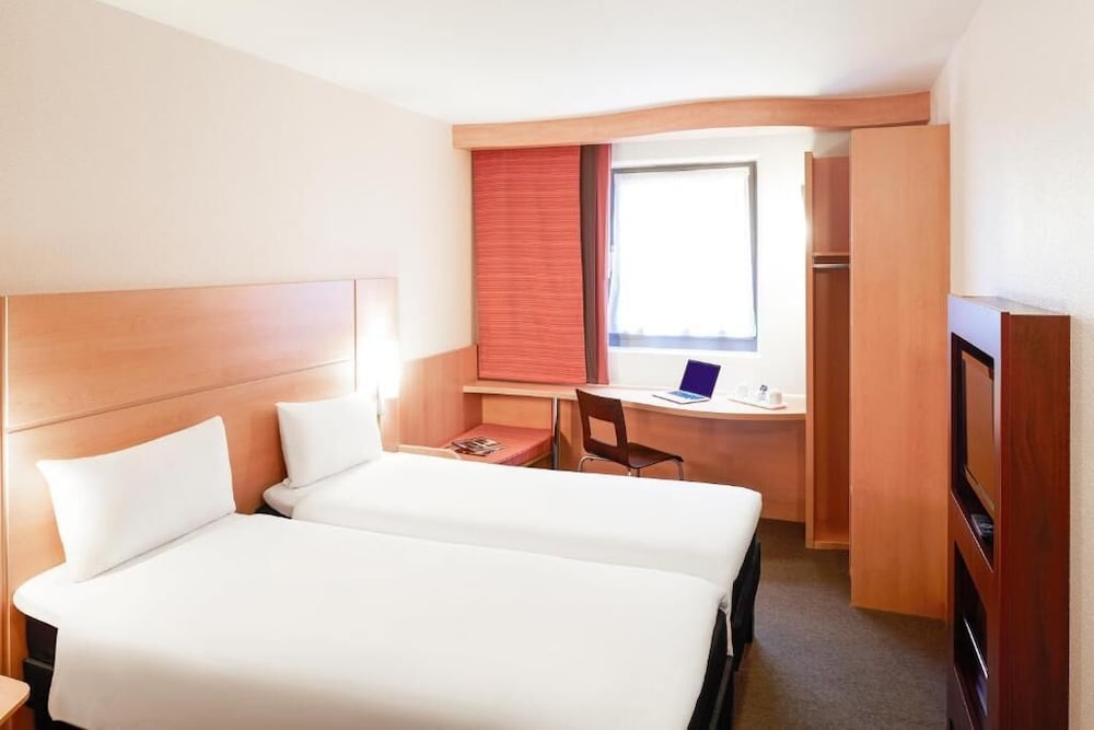 ibis Bristol Centre 14/50