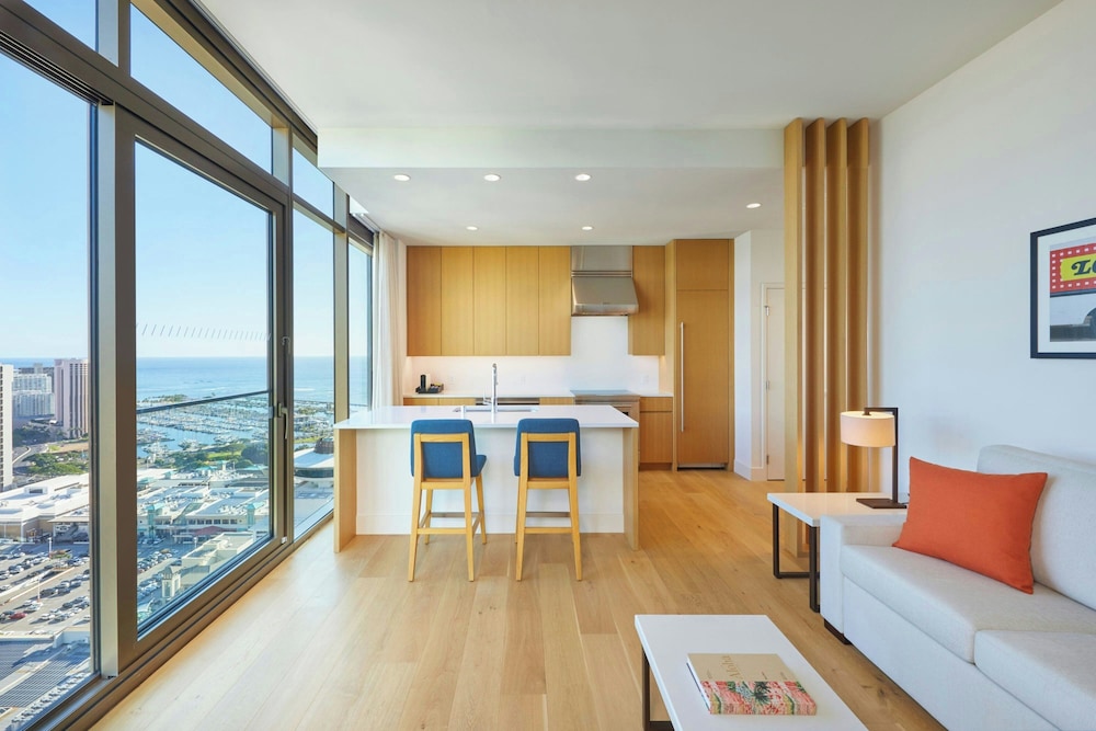 Renaissance Residences Oahu Honolulu 32/50