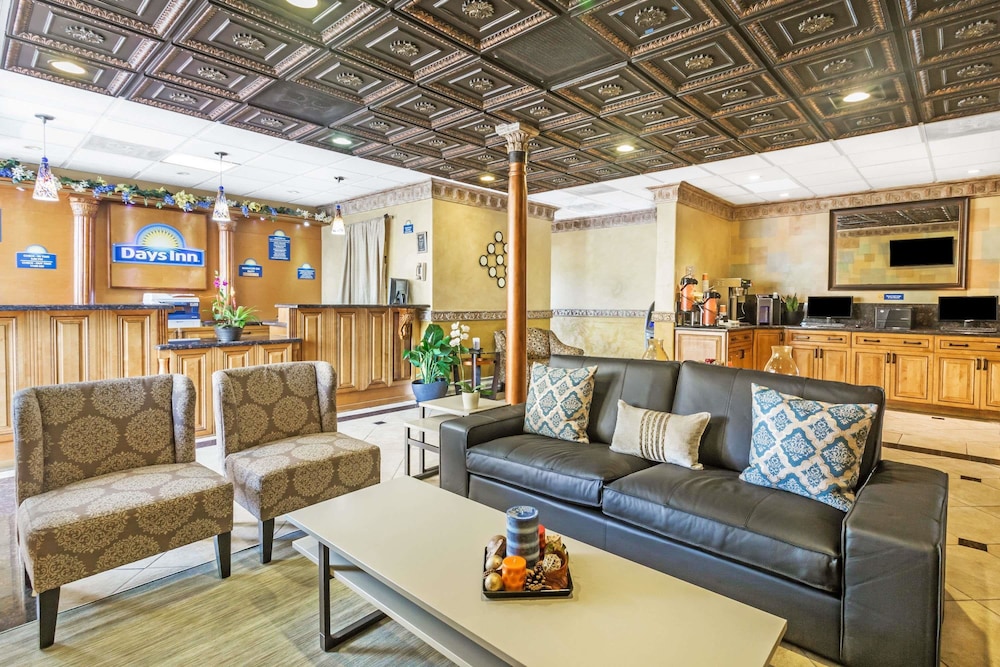 Days Inn By Wyndham Fort Lauderdale-Oakland Park Airport N 18/31