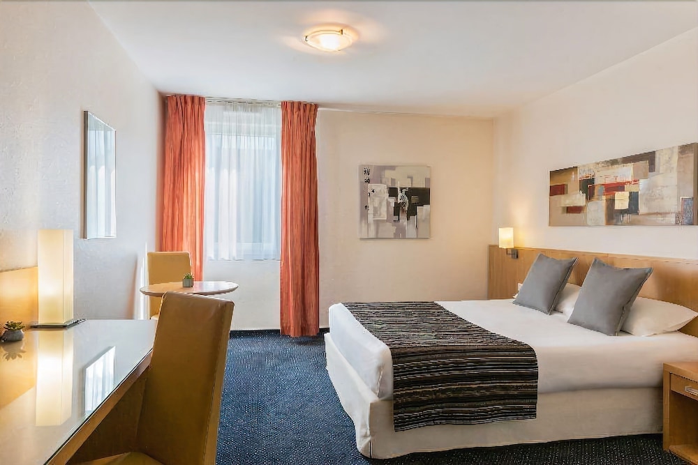 greet Hotel Montbeliard 26/61