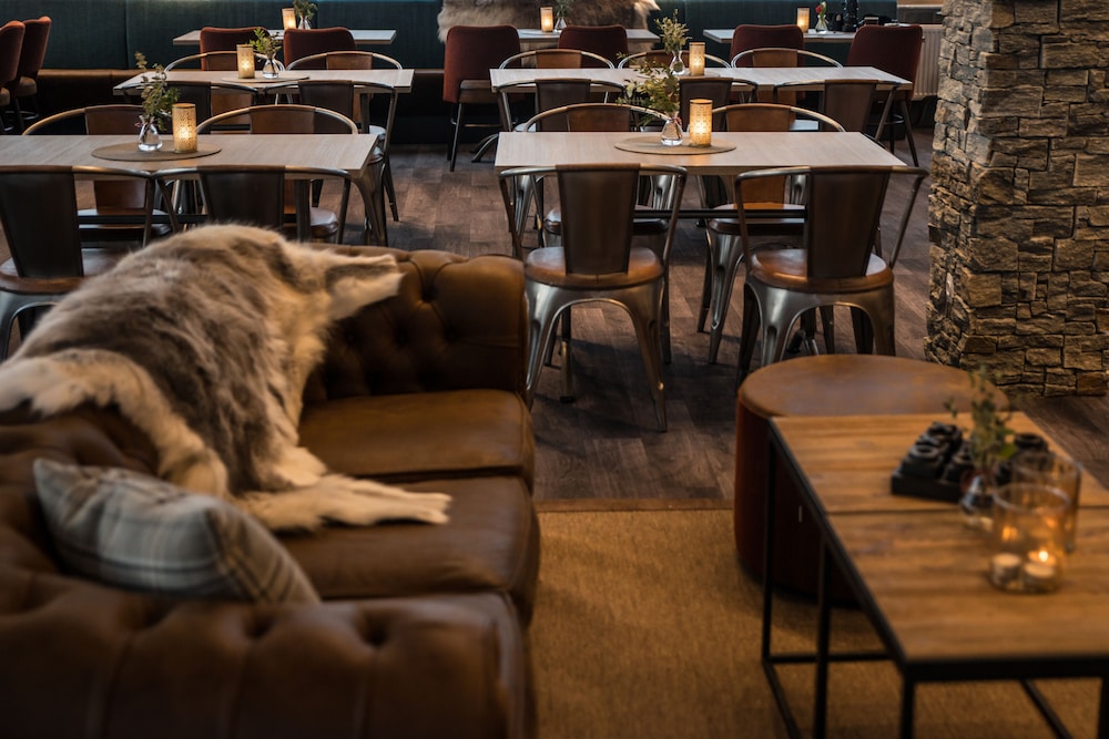 Mountain Lodge 38/50
