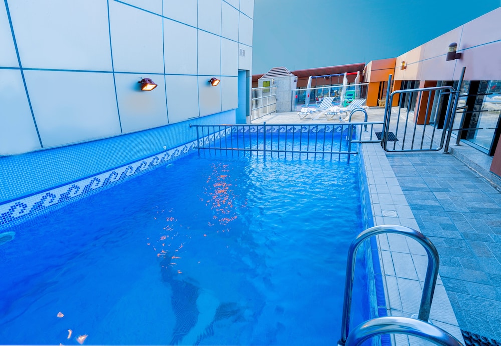 بلاتينيوم السبعين للأجنحة الفندقية(Platinum Seventy Serviced Apartments) 35/61
