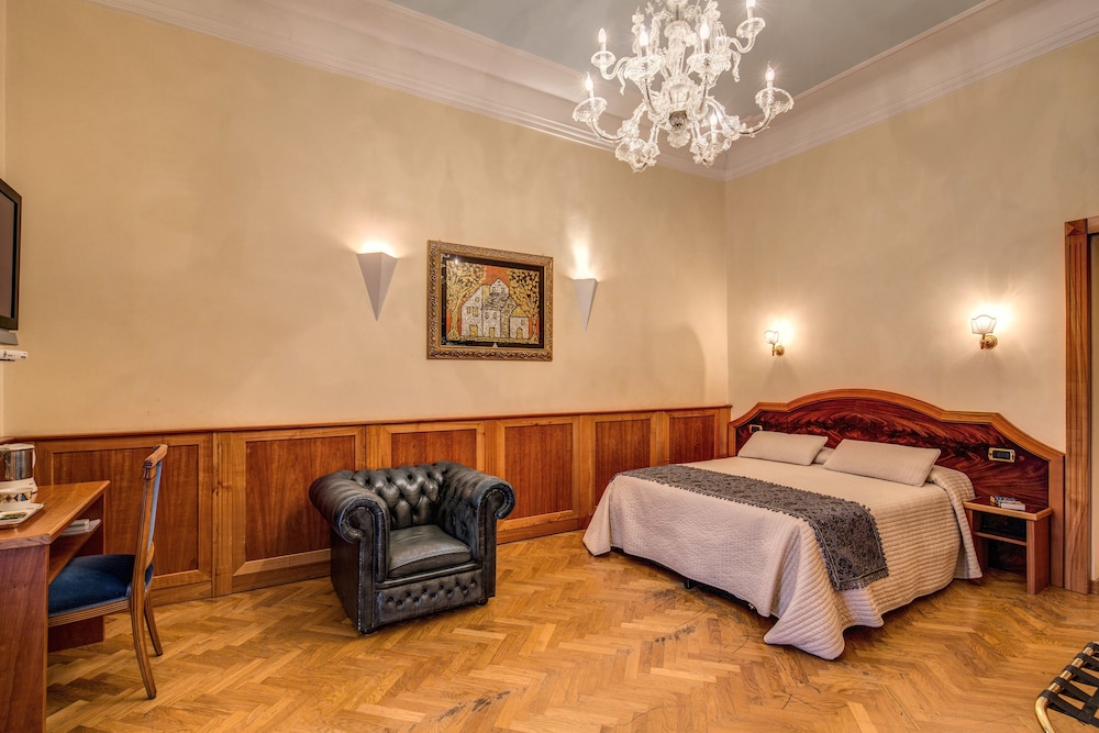 Relais Conte Di Cavour De Luxe 10/25