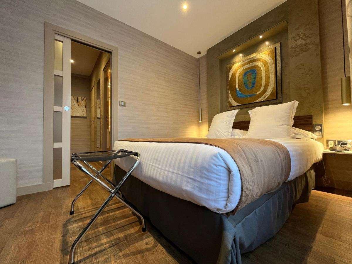 Hotel Borel 31/75