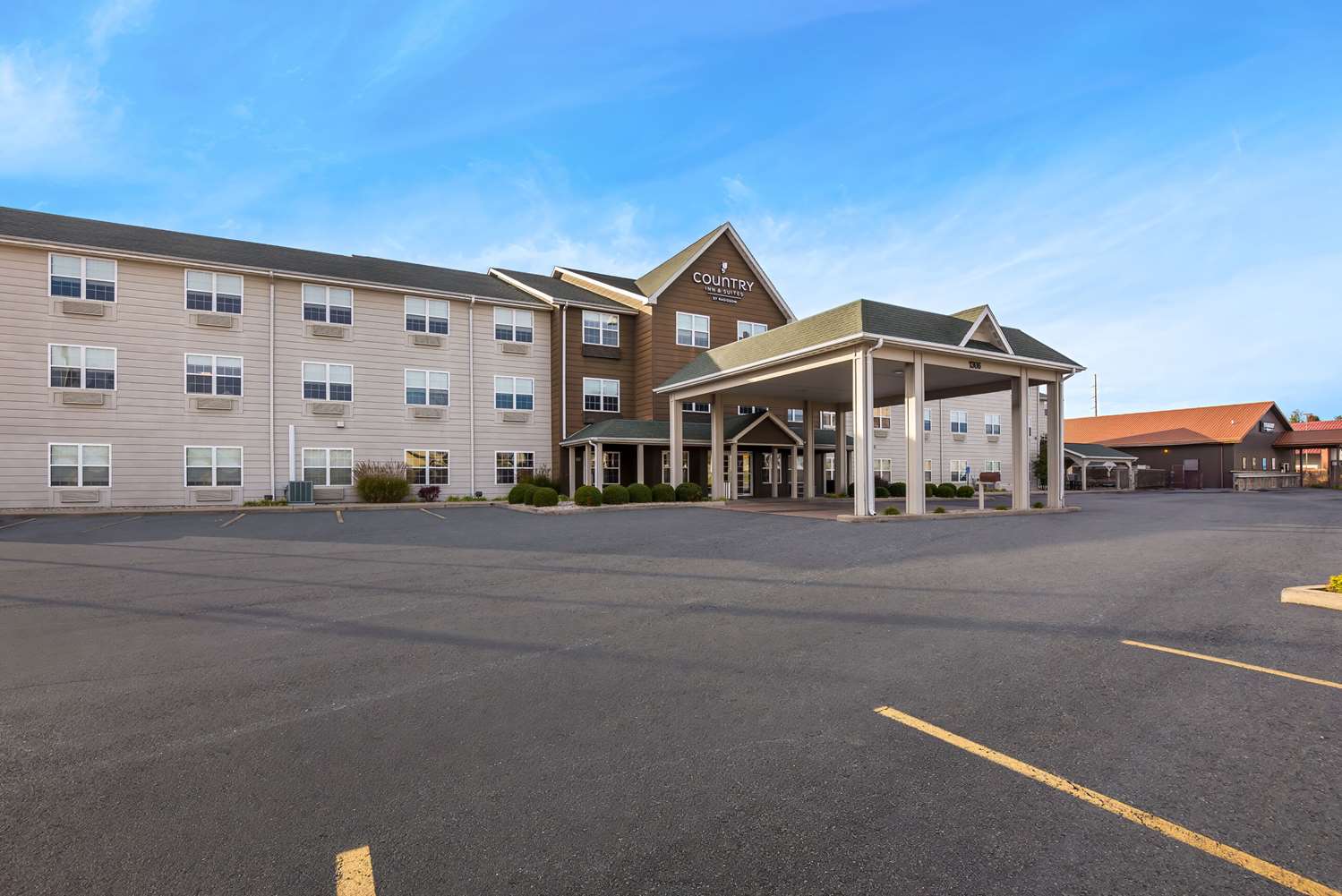 Country Inn & Suites by Radisson, Marion 62/64