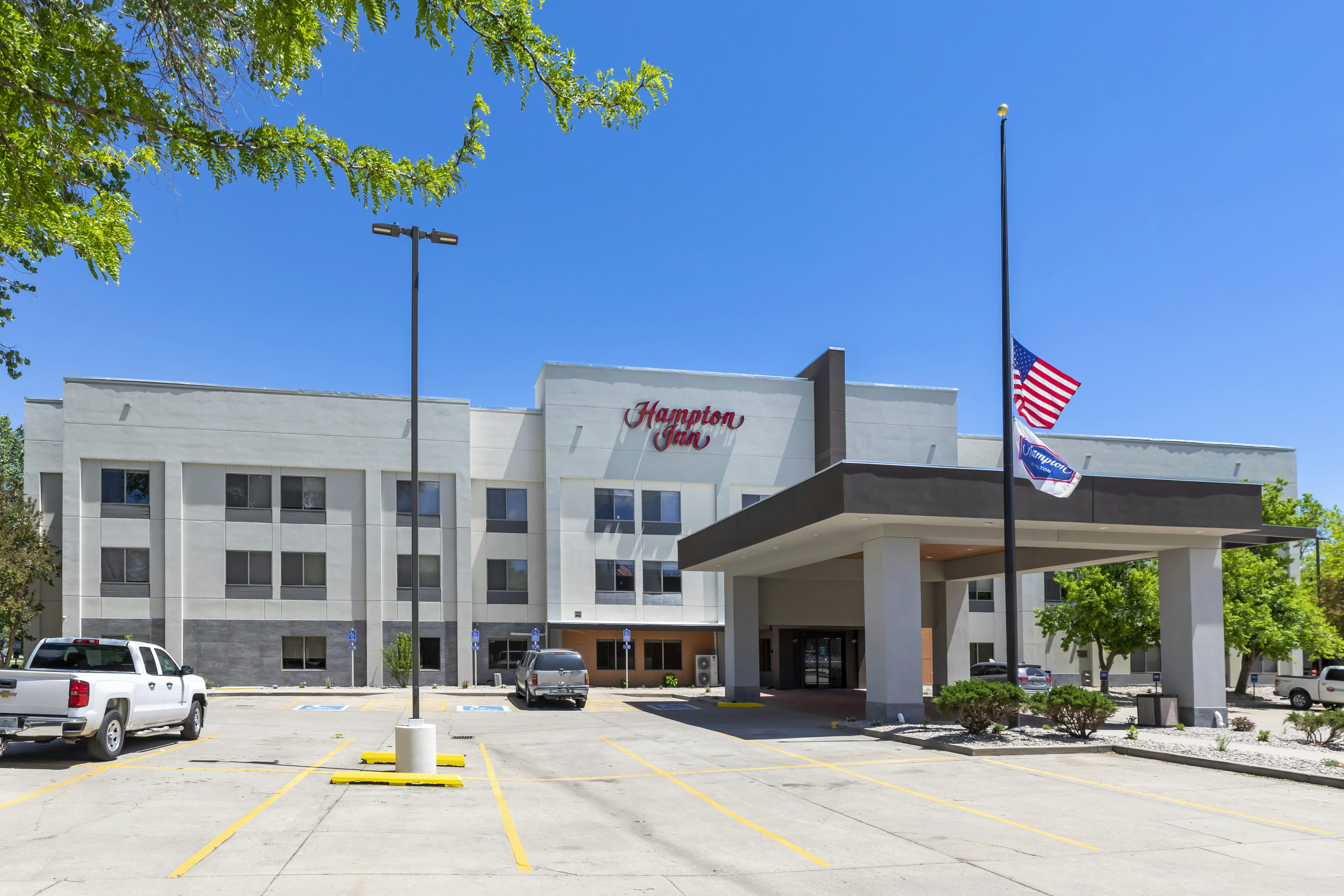 Hampton Inn Ft Collins 30/33