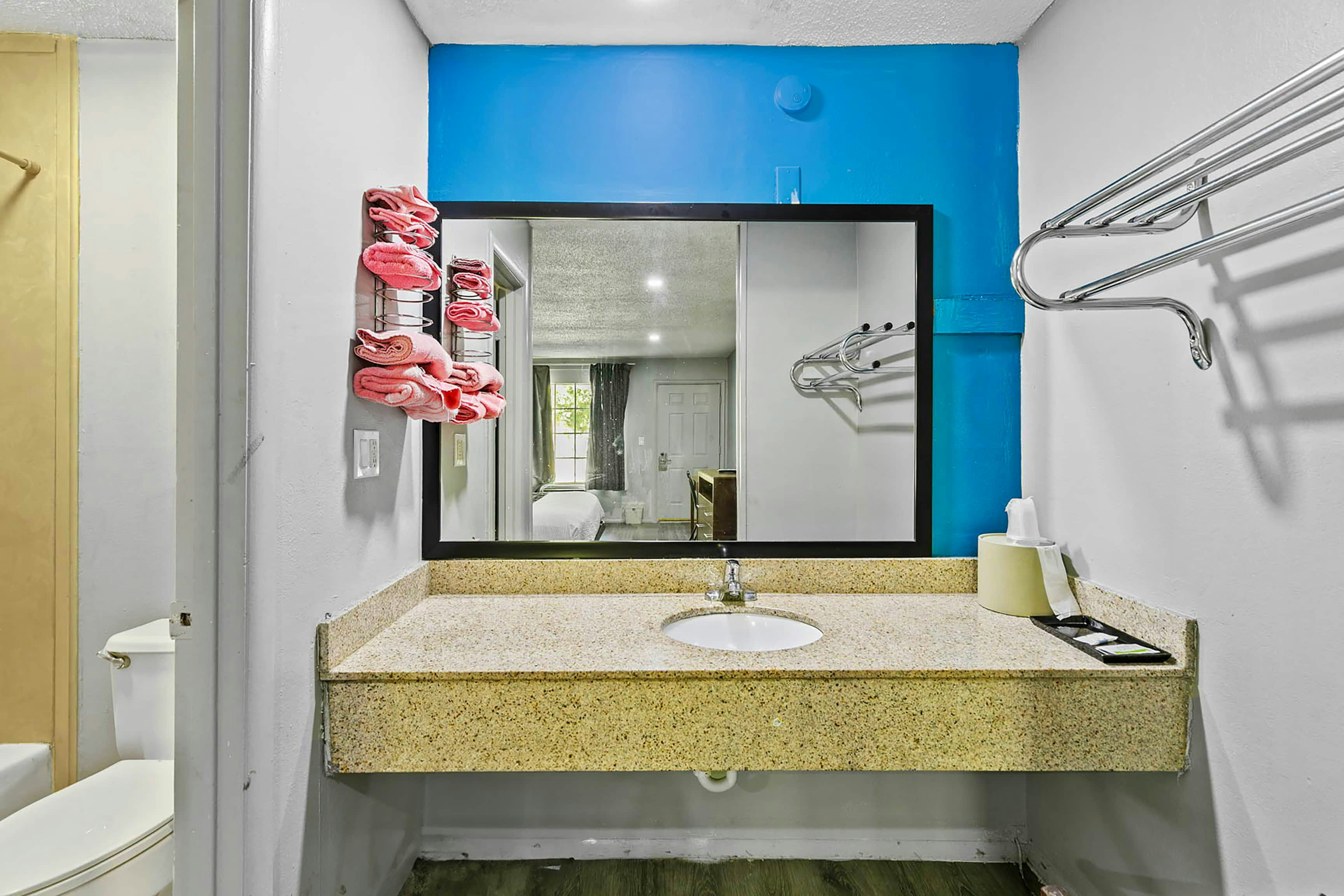 Jeffersonian Motor Inn by Townhouse, Prentiss MS 59/59