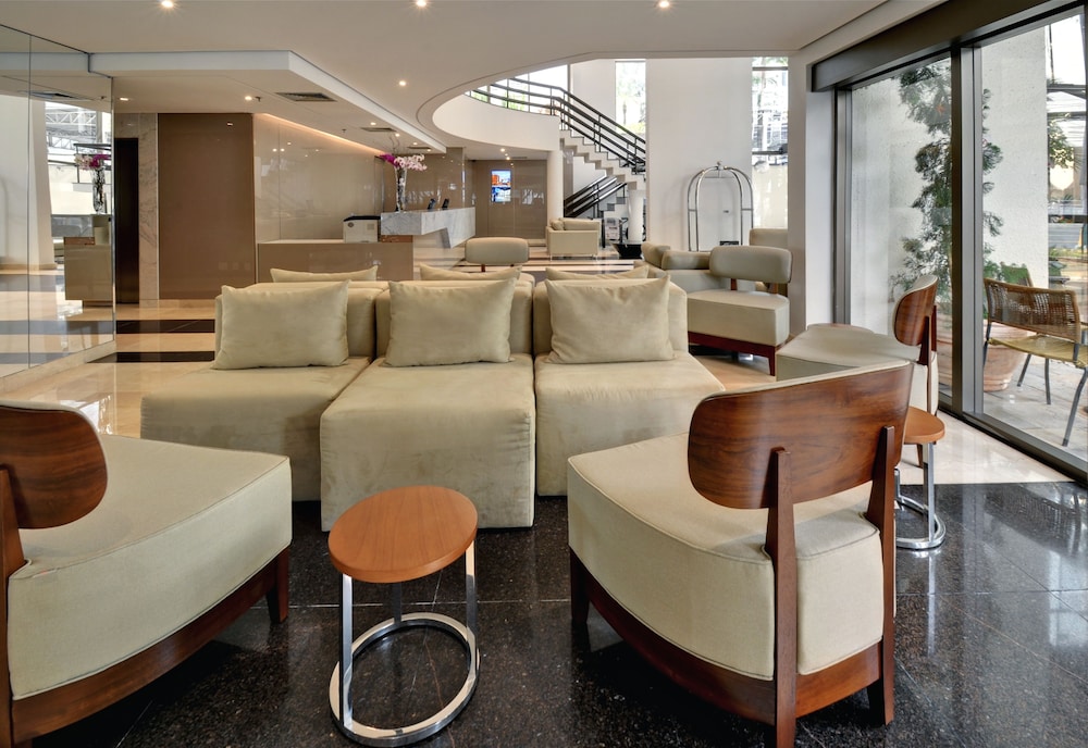 TRANSAMERICA EXECUTIVE PAULISTA 32/50