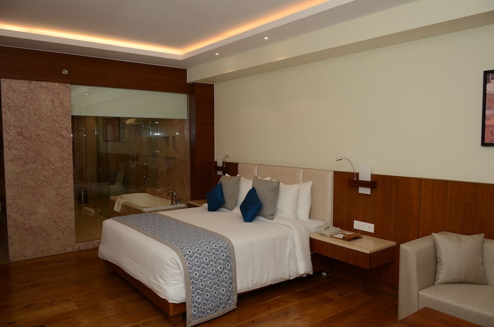 Viraj Sarovar Portico Jammu 20/48