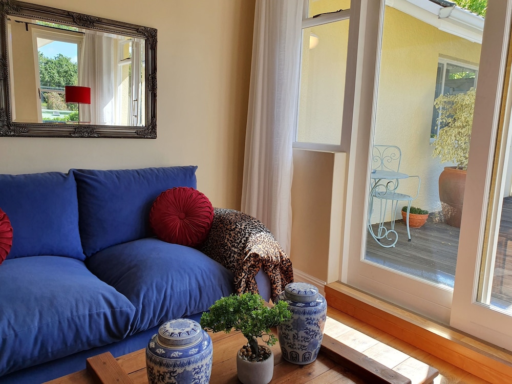 On Pinewood Guest House 23/47