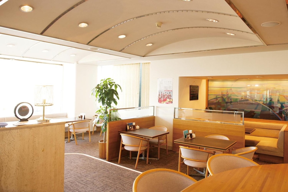 Yokote Plaza Hotel 32/34