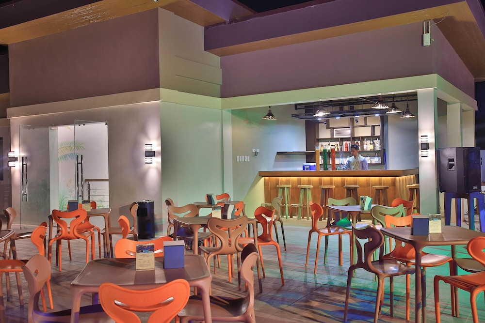 Coron Soleil Express Hotel 47/65