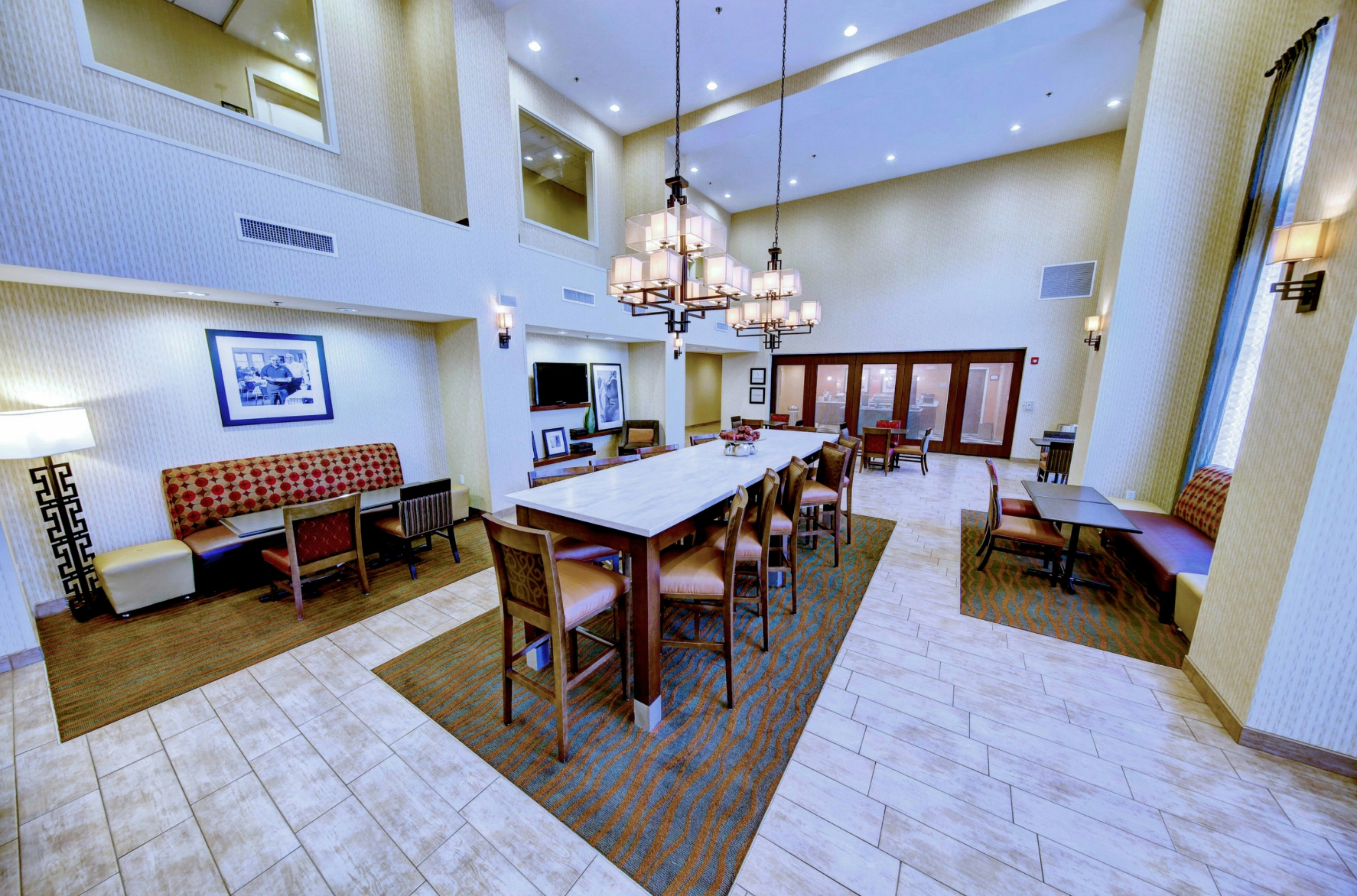 Hampton Inn and Suites Harrisburg/North 39/55