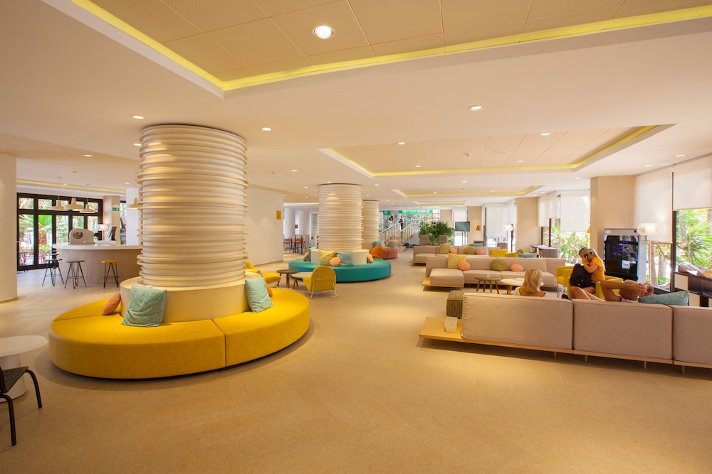 Abora Continental By Lopesan Hotels 62/67