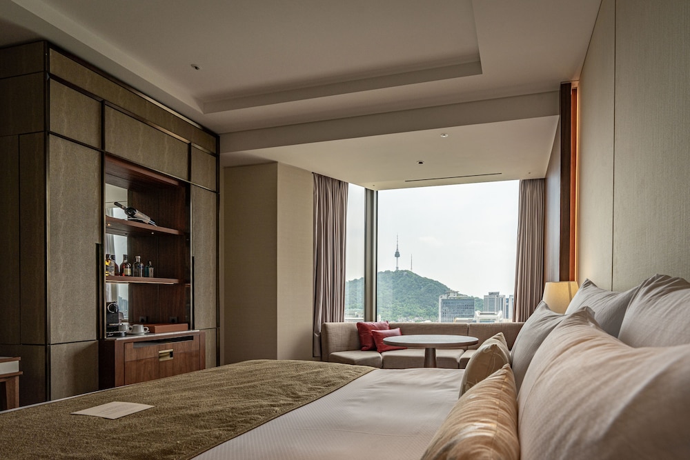Lotte Hotel Seoul Executive Tower 39/68