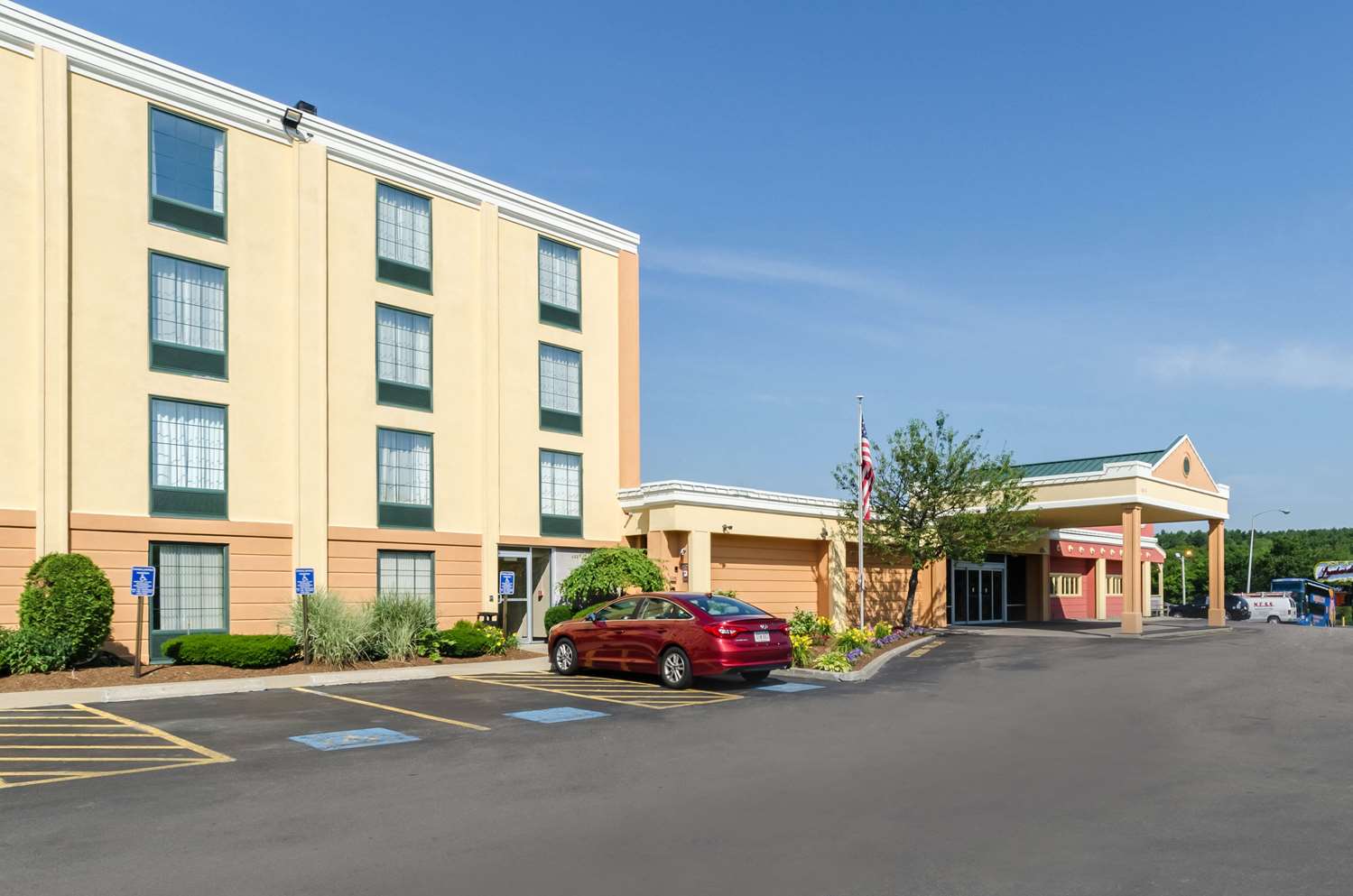 Comfort Inn Randolph - Boston 26/29
