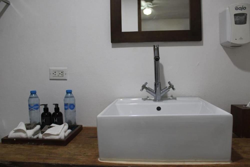 Sunday Hotel 52 at Playa del Carmen 49/50
