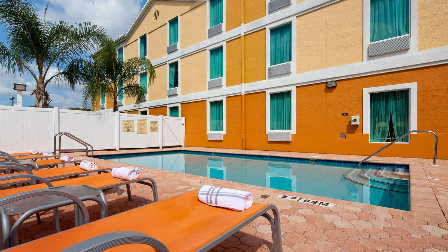 Best Western Wesley Chapel 4/23