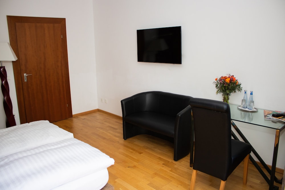Hotel Stern 35/50