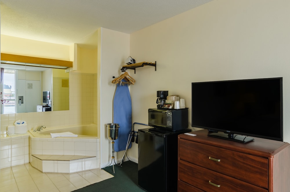 Alamo Inn Suites 38/61