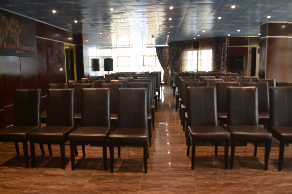 Noubou International Hotel 38/50
