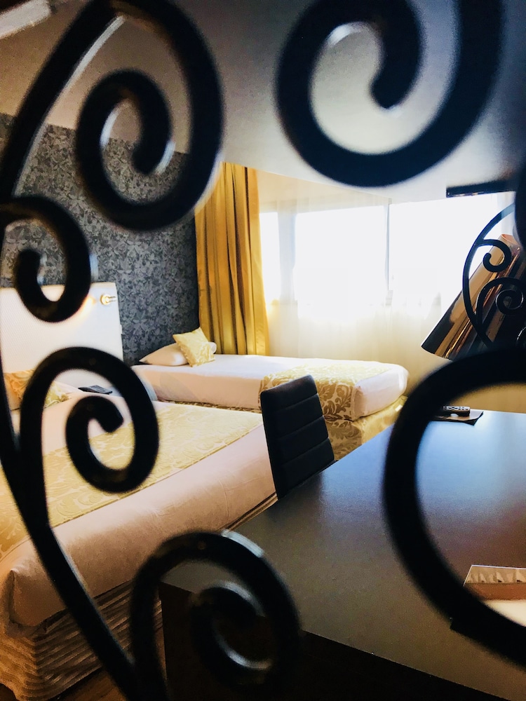 Holiday Inn Nimes Petite Camargue photo3