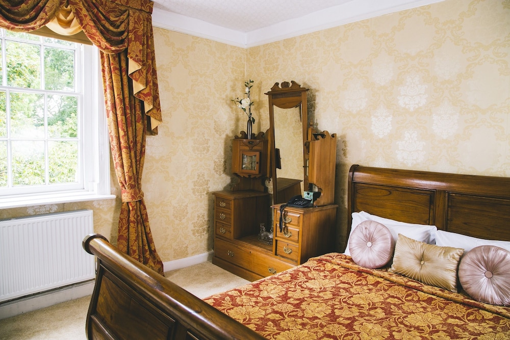 The Old Rectory Hotel 24/65