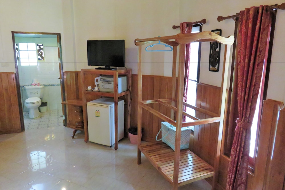 Macura Resort 58/75