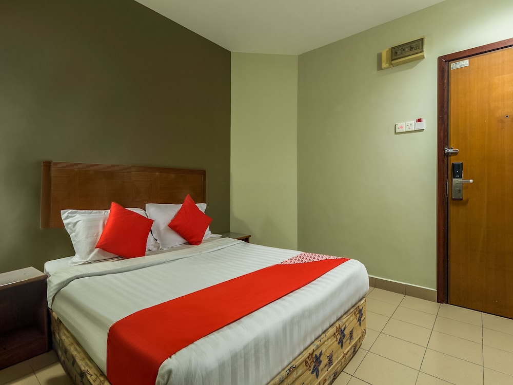 غرفة قياسية مزدوجة، Super OYO 828 Comfort Hotel Shah Alam 2/4