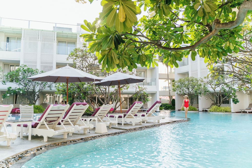 The Sea-Cret Hua Hin Hotel 65/73
