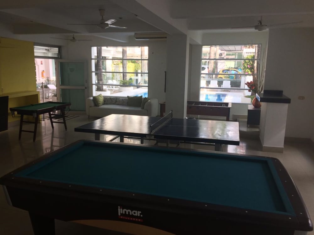 Hotel Manantial 56/68