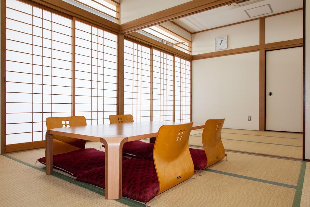 Shin-Osaka Youth Hostel 21/36