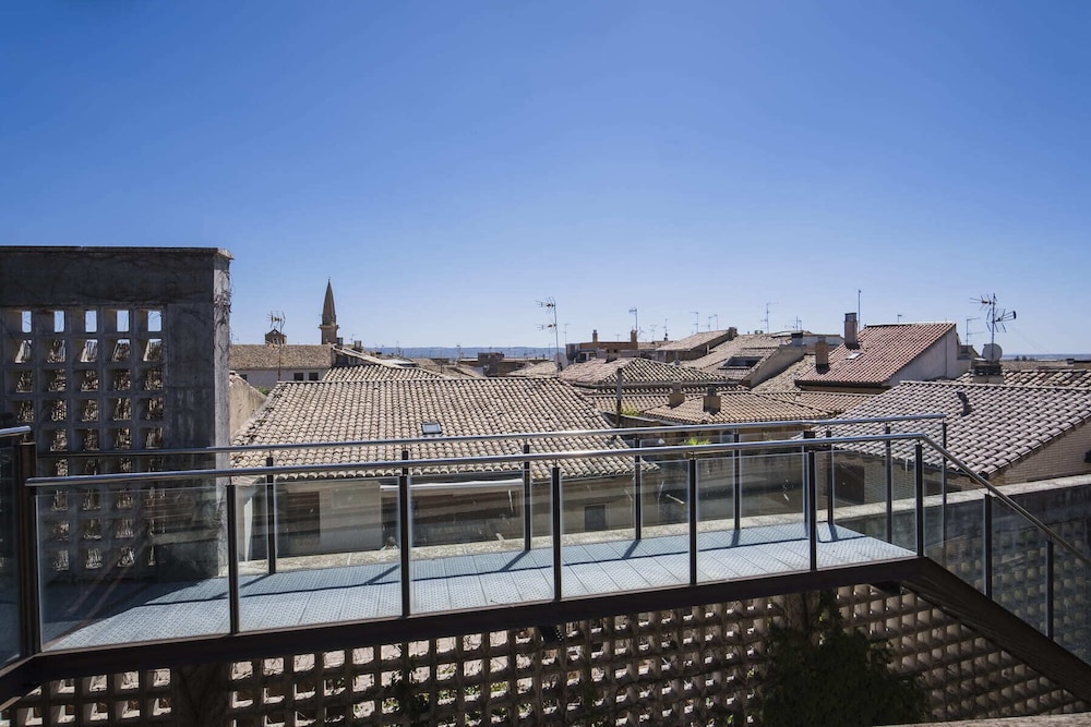 Hotel Alda Castillo de Olite (ex Hotel La Joyosa Guarda) 77/81