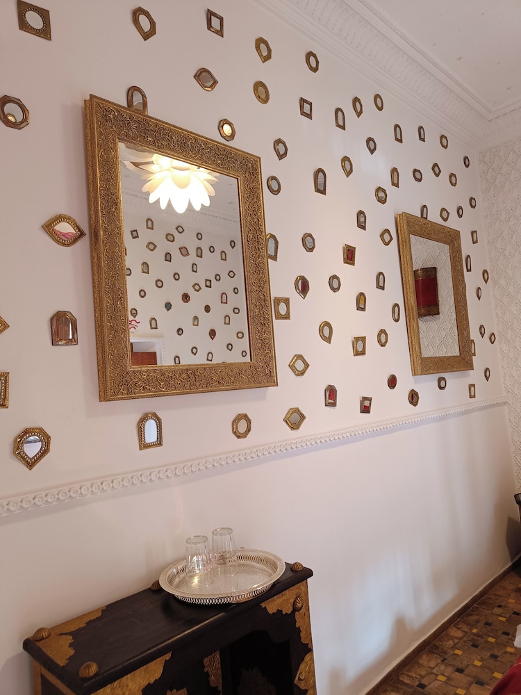 Riad Asrari 7/49