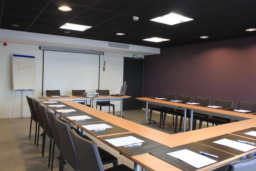 Brit Hotel Confort Saint-Lo 38/50