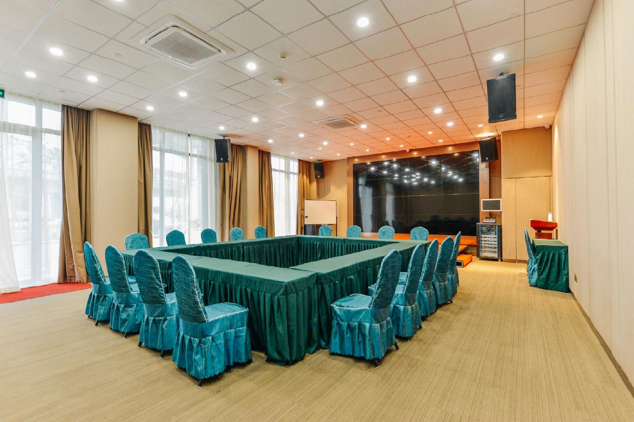 Metropolo Jinjiang Hotels Shanghai Hongqiao National Exhibition Center 47/53