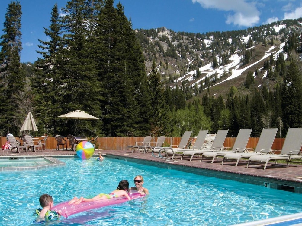 Lodge At Snowbird 21/31