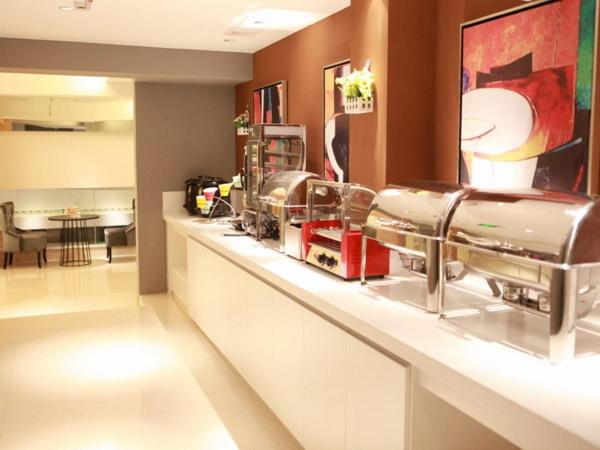 Jinjiang Inn (Nanchang Bayi Square, Yongshu Road Metro Station) 38/51