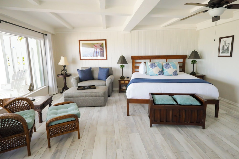 2 Bedrooms, Premium, Suite, King and Queen Bed, Bay View, Kitchen
