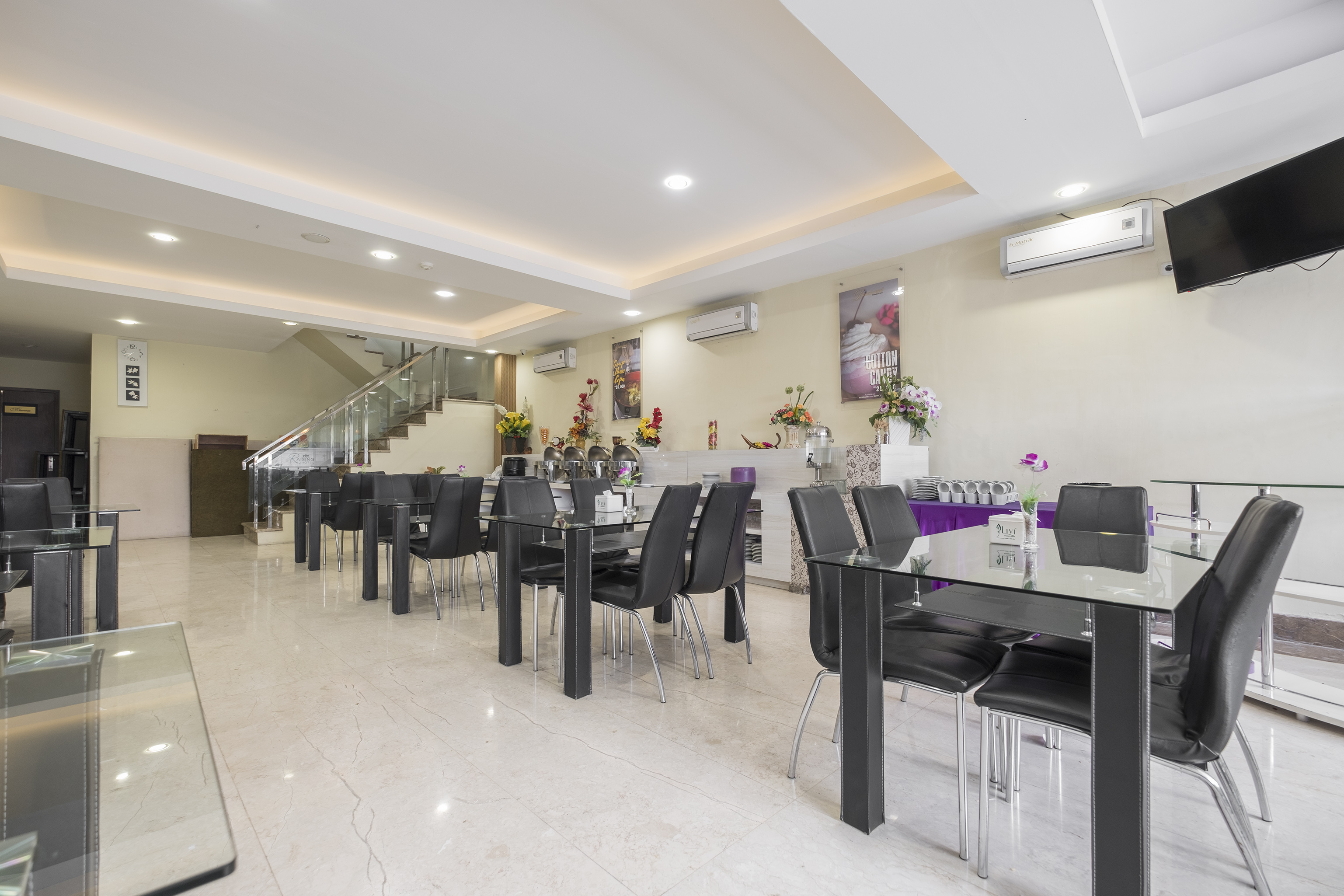 OYO 454 Raising Hotel 28/29